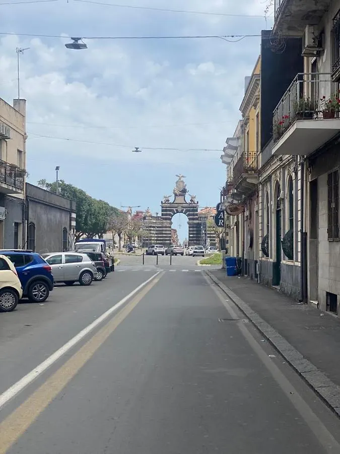 Tiziano'S Home Catania